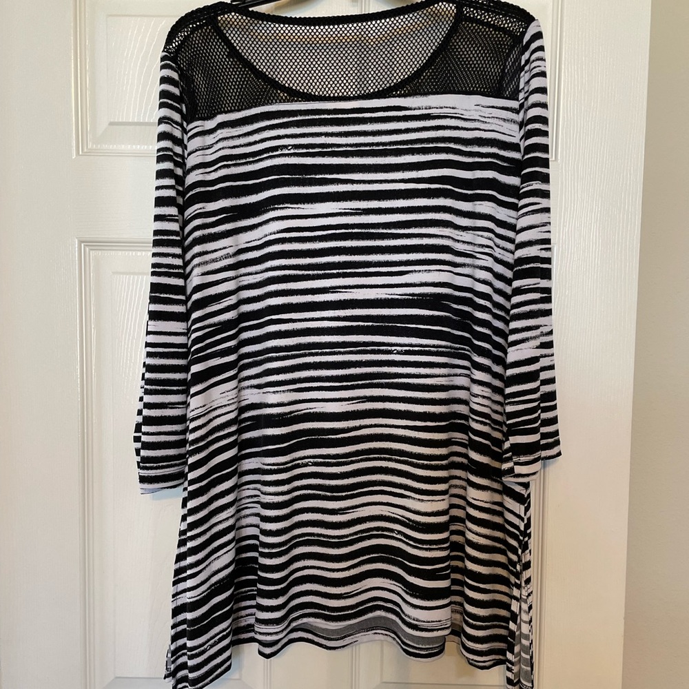 Ruby Rd Zebra pattern top size 1x
